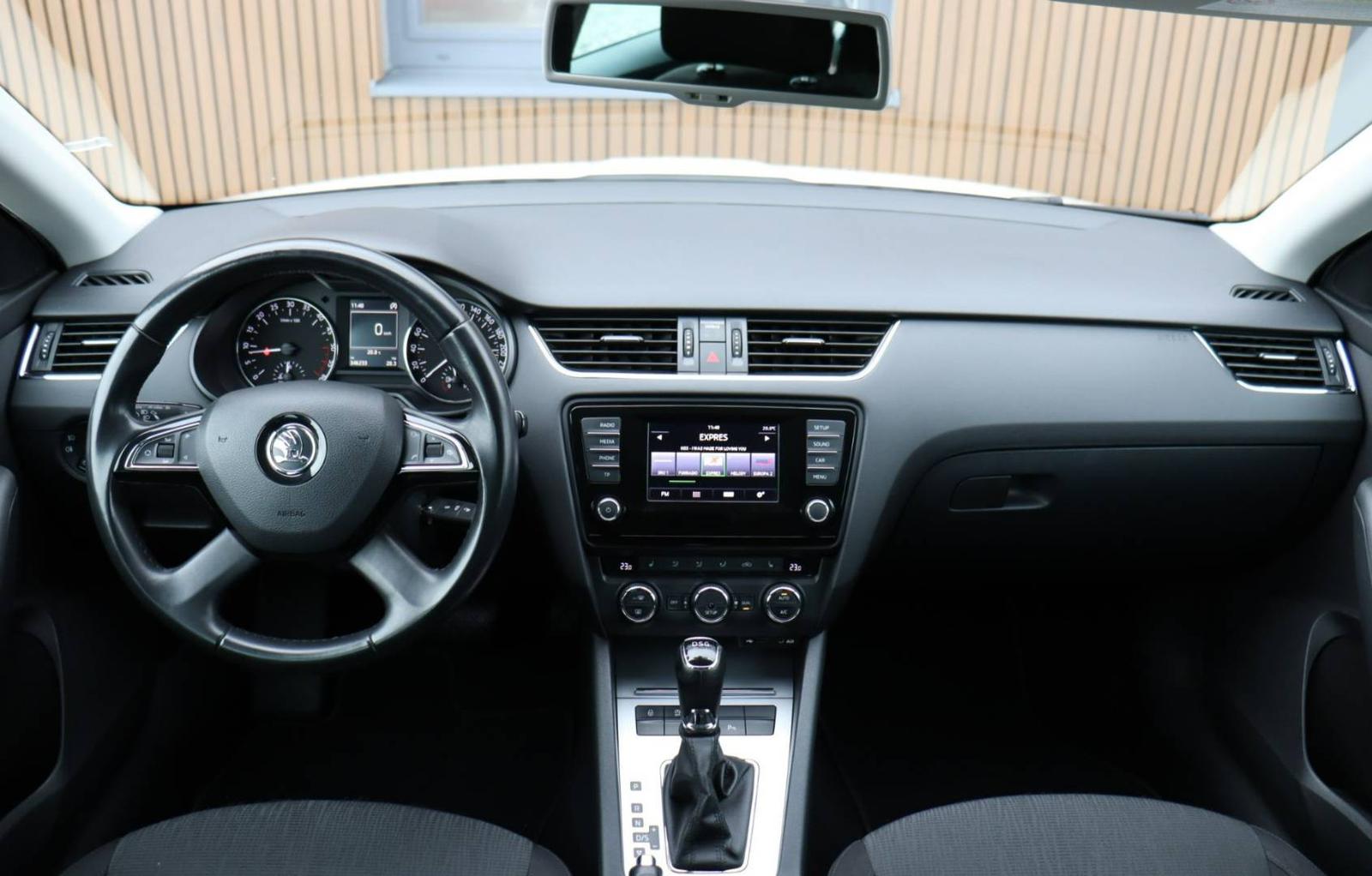 Škoda Octavia Combi 2.0 TDI Ambition DSG