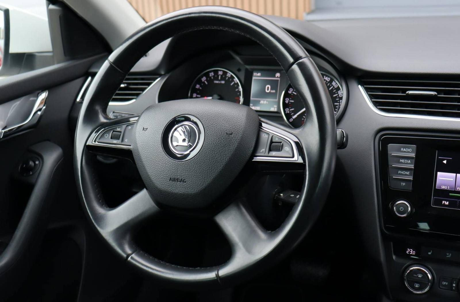 Škoda Octavia Combi 2.0 TDI Ambition DSG