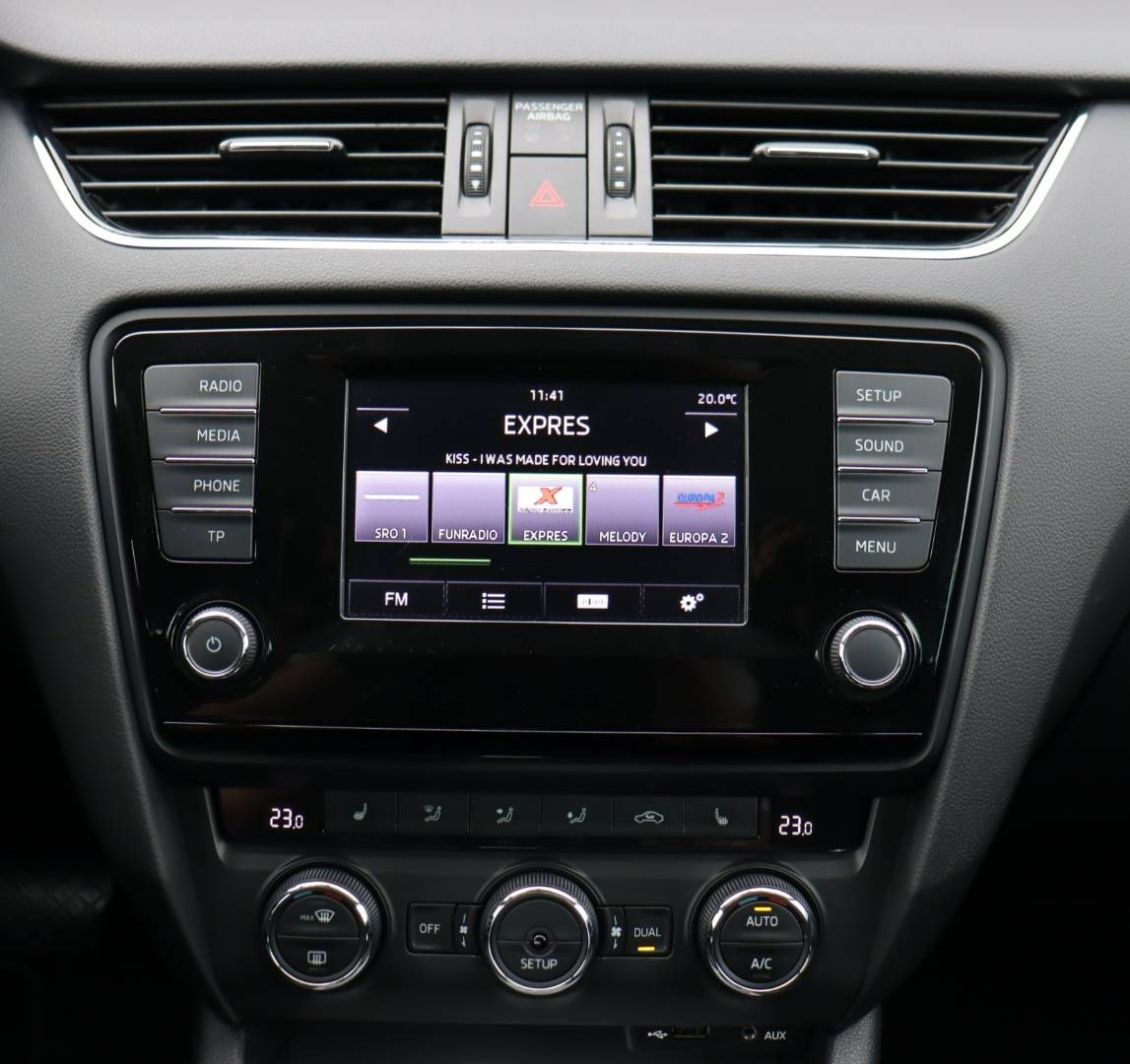 Škoda Octavia Combi 2.0 TDI Ambition DSG