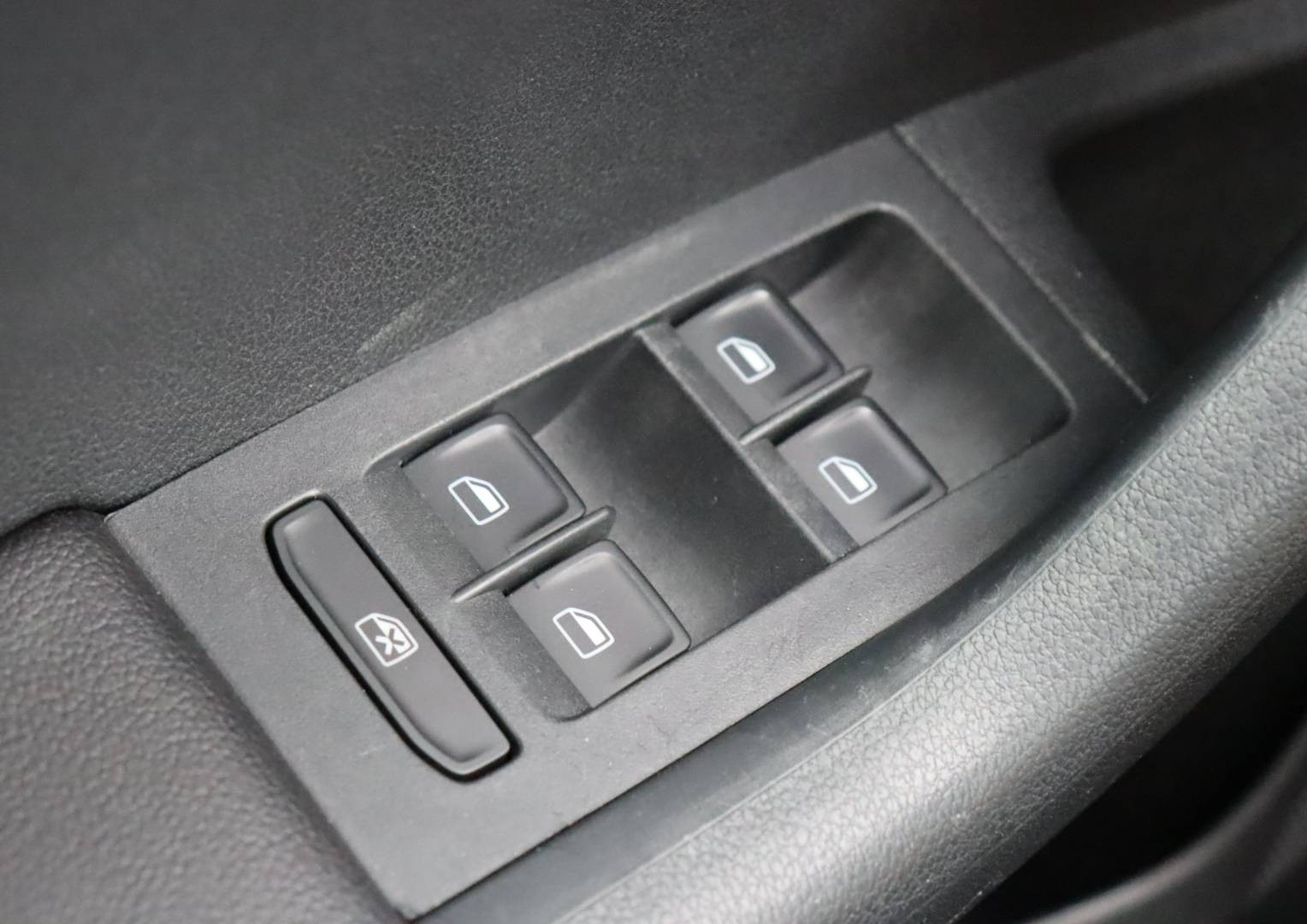 Škoda Octavia Combi 2.0 TDI Ambition DSG