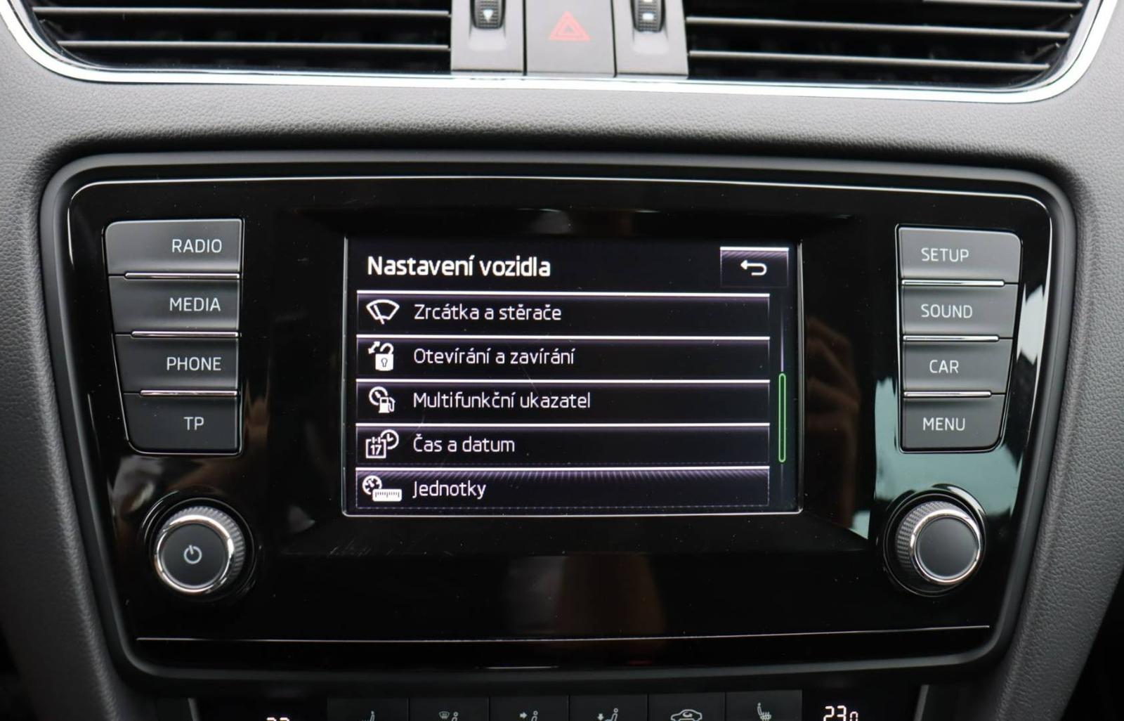 Škoda Octavia Combi 2.0 TDI Ambition DSG