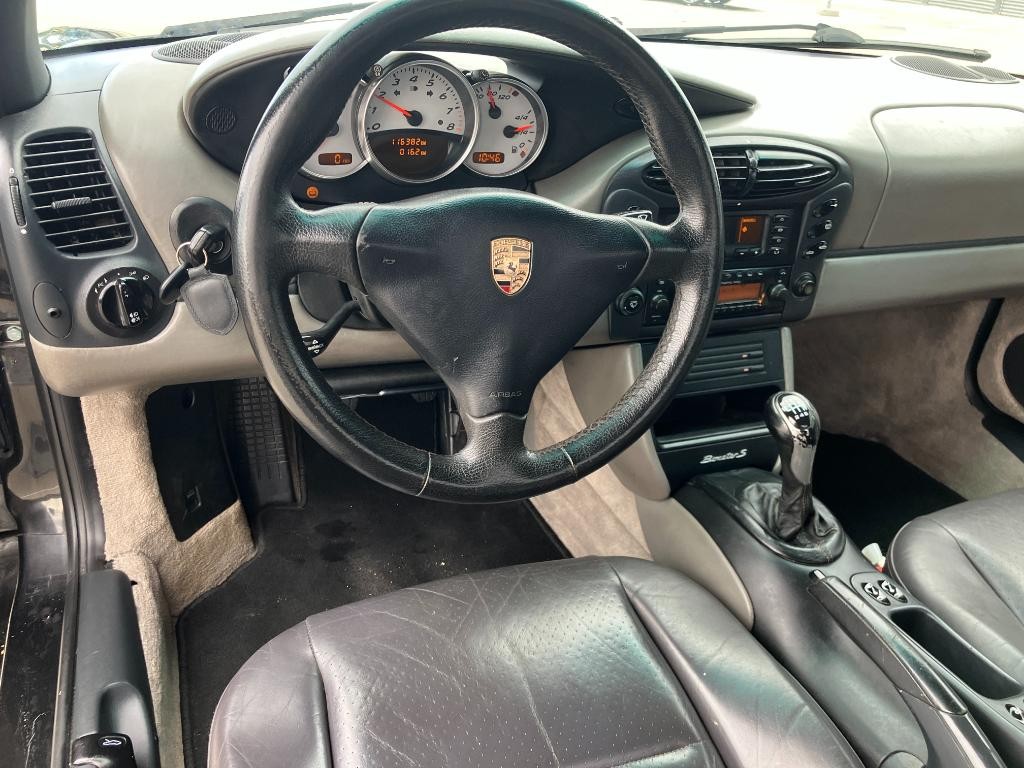 Porsche Boxster 986  2.5
