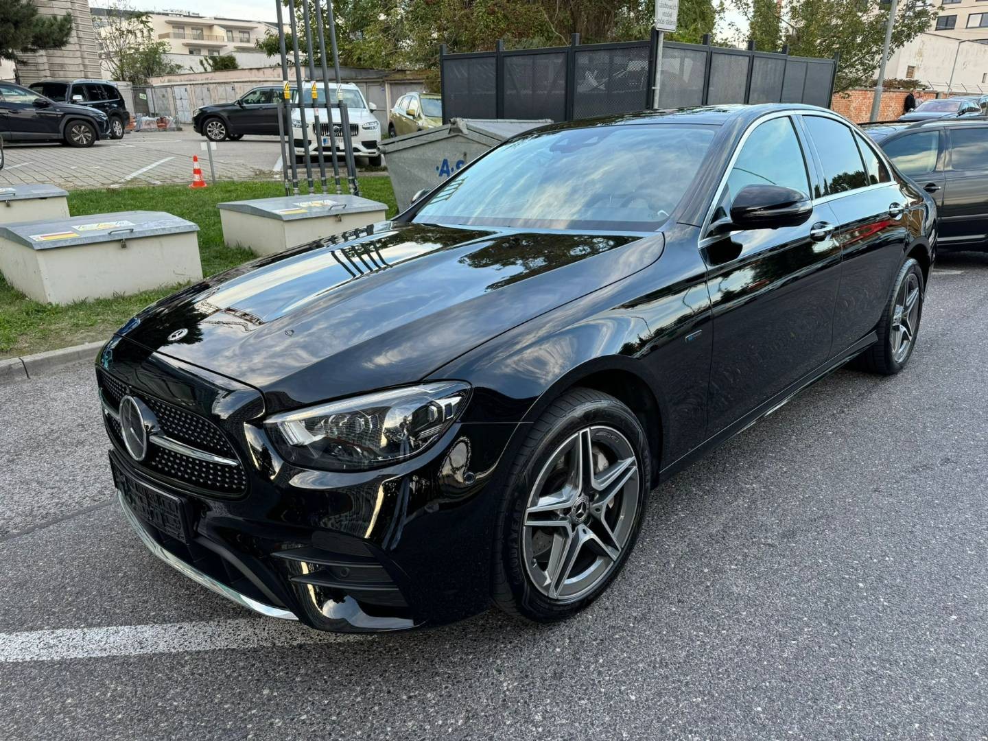 Mercedes-Benz E trieda Sedan 300 de 4MATIC A/T