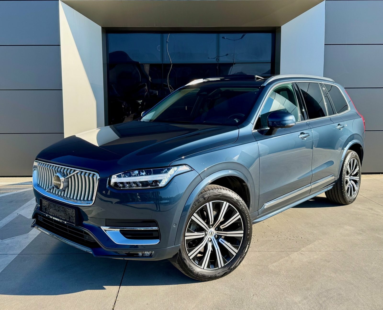 Volvo XC90 B5 (D) AWD AT8 PLUS BRIGHT 7s.