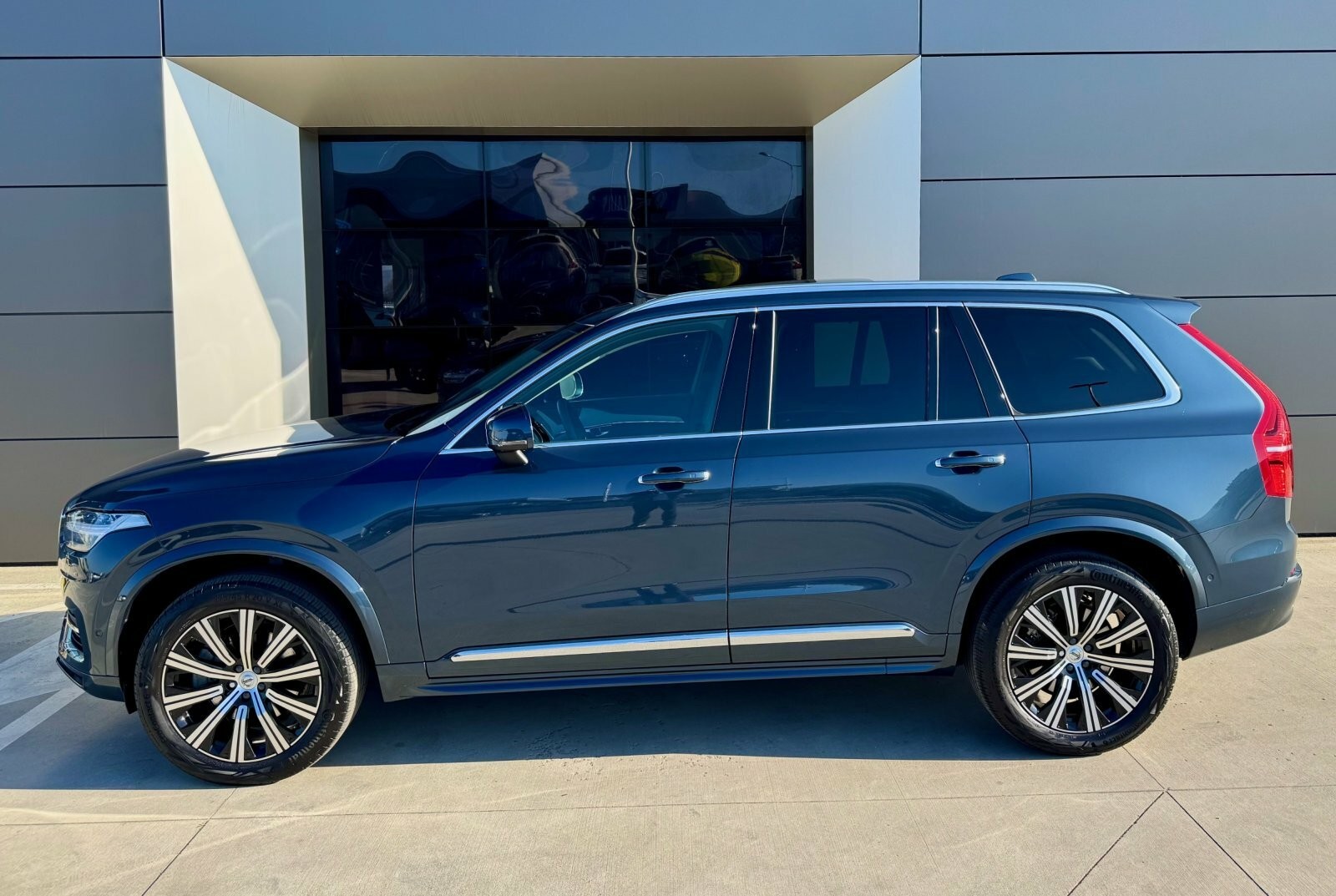 Volvo XC90 B5 (D) AWD AT8 PLUS BRIGHT 7s.