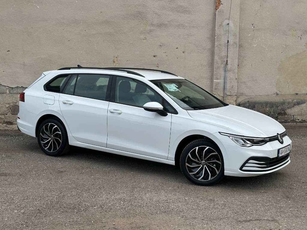Volkswagen Golf Variant Life 2.0 TDI / NOVÉ VOZIDLO /  V ZÁRUKE / ODPOČET DPH