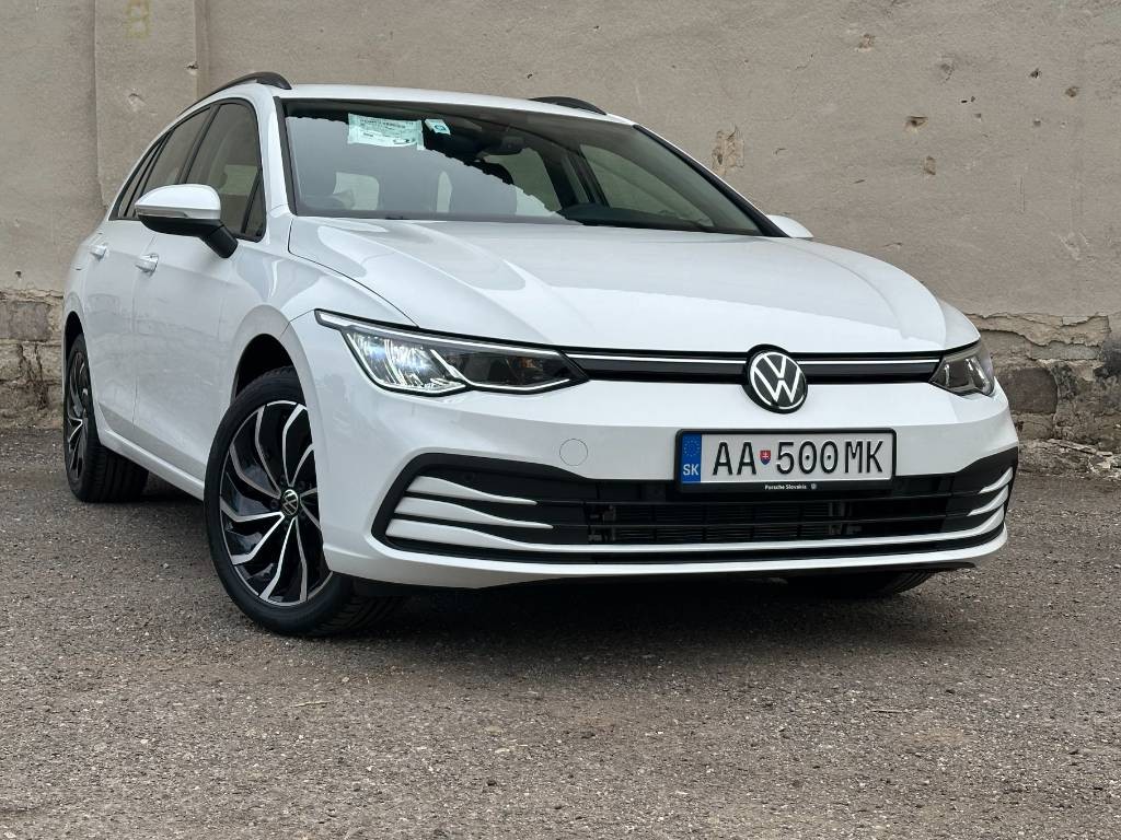 Volkswagen Golf Variant Life 2.0 TDI / NOVÉ VOZIDLO /  V ZÁRUKE / ODPOČET DPH