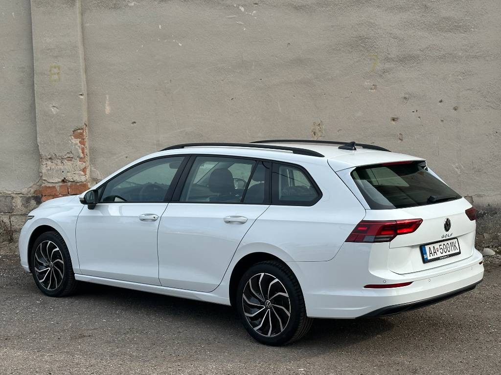 Volkswagen Golf Variant Life 2.0 TDI / NOVÉ VOZIDLO /  V ZÁRUKE / ODPOČET DPH