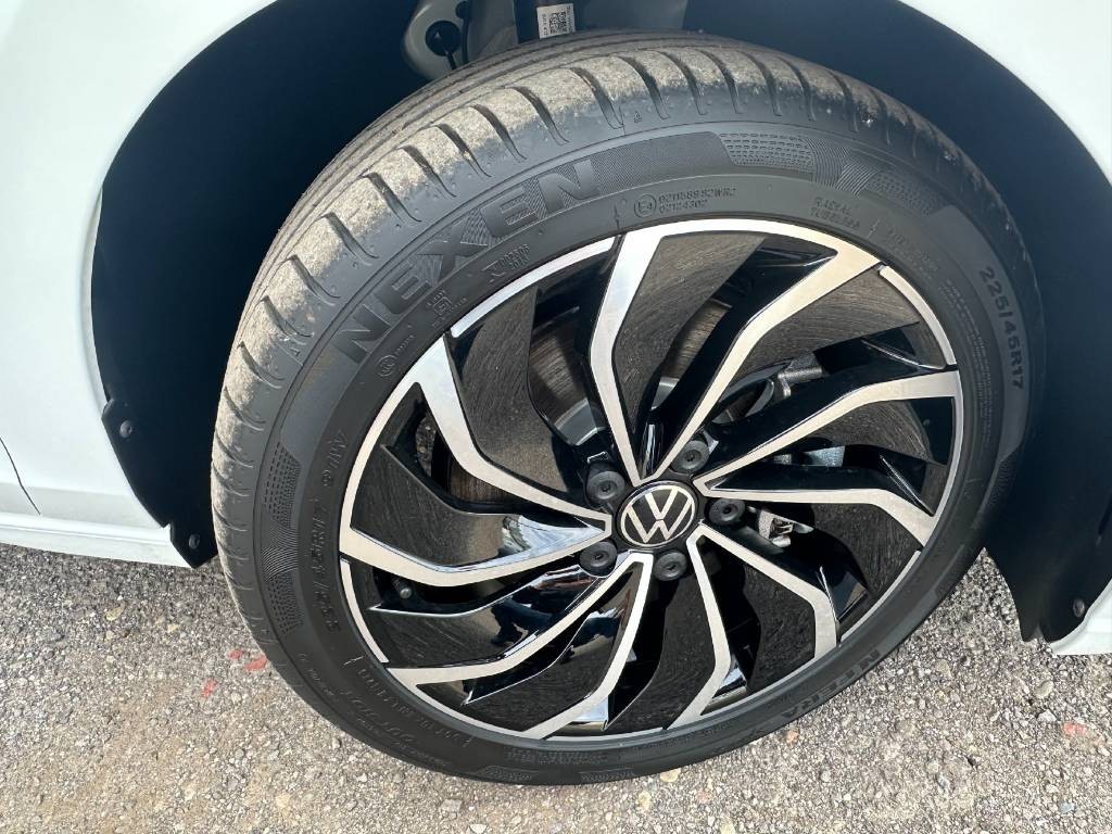 Volkswagen Golf Variant Life 2.0 TDI / NOVÉ VOZIDLO /  V ZÁRUKE / ODPOČET DPH
