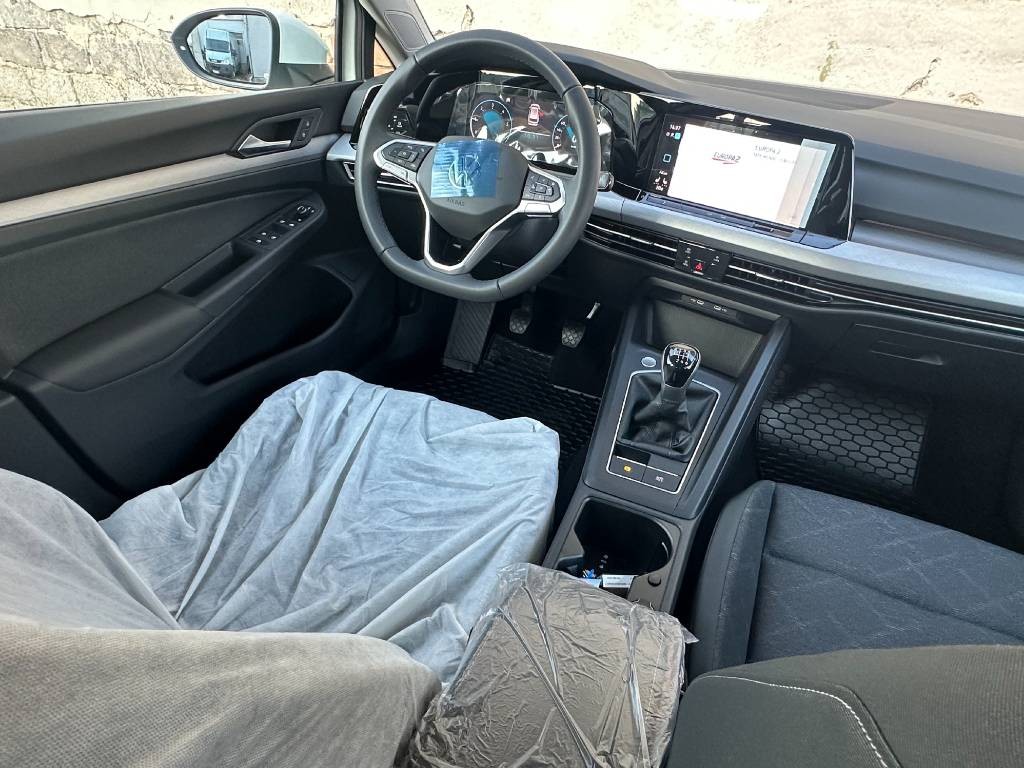 Volkswagen Golf Variant Life 2.0 TDI / NOVÉ VOZIDLO /  V ZÁRUKE / ODPOČET DPH