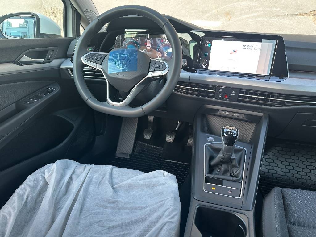 Volkswagen Golf Variant Life 2.0 TDI / NOVÉ VOZIDLO /  V ZÁRUKE / ODPOČET DPH