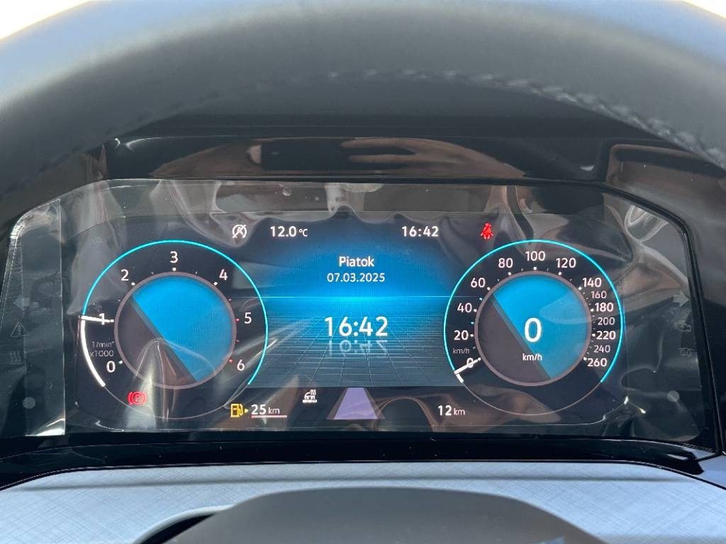 Volkswagen Golf Variant Life 2.0 TDI / NOVÉ VOZIDLO /  V ZÁRUKE / ODPOČET DPH