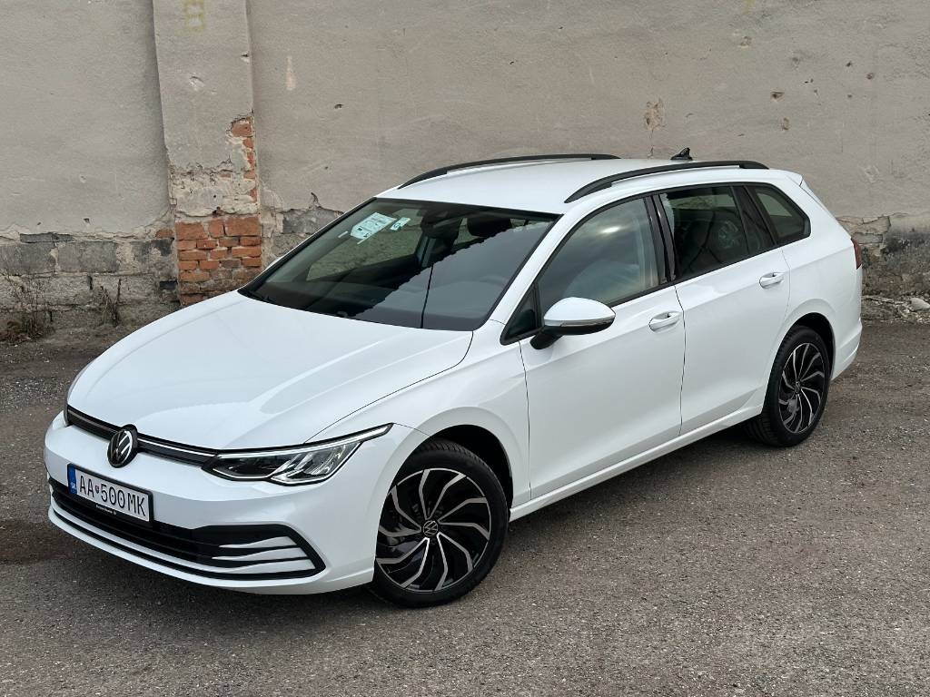 Volkswagen Golf Variant Life 2.0 TDI / NOVÉ VOZIDLO /  V ZÁRUKE / ODPOČET DPH