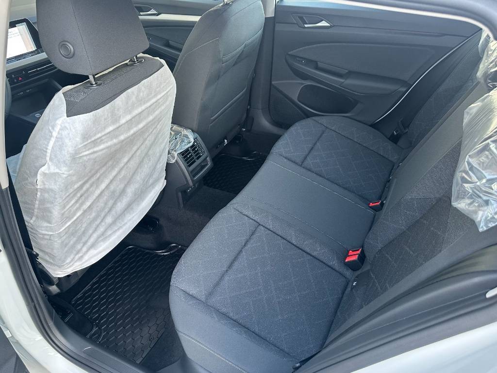 Volkswagen Golf Variant Life 2.0 TDI / NOVÉ VOZIDLO /  V ZÁRUKE / ODPOČET DPH