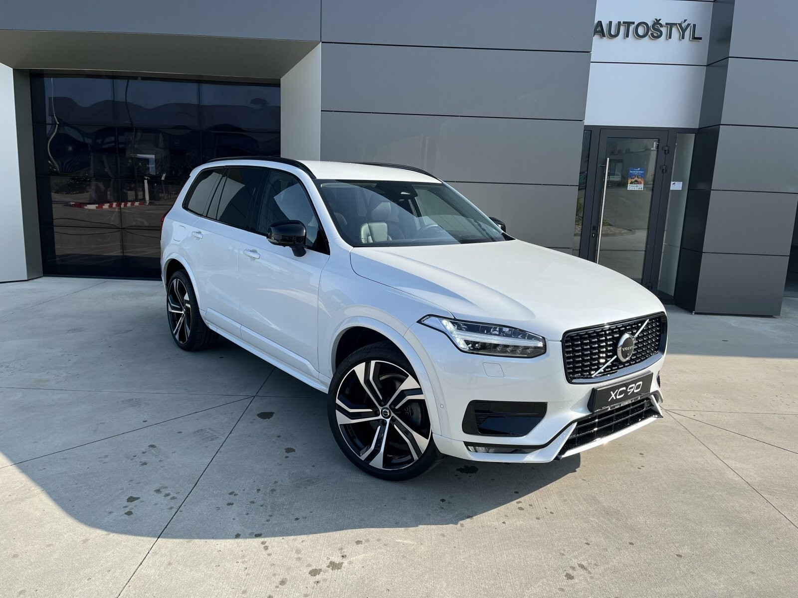 Volvo XC90 B5 (D) AWD AT8 PLUS DARK 7s.