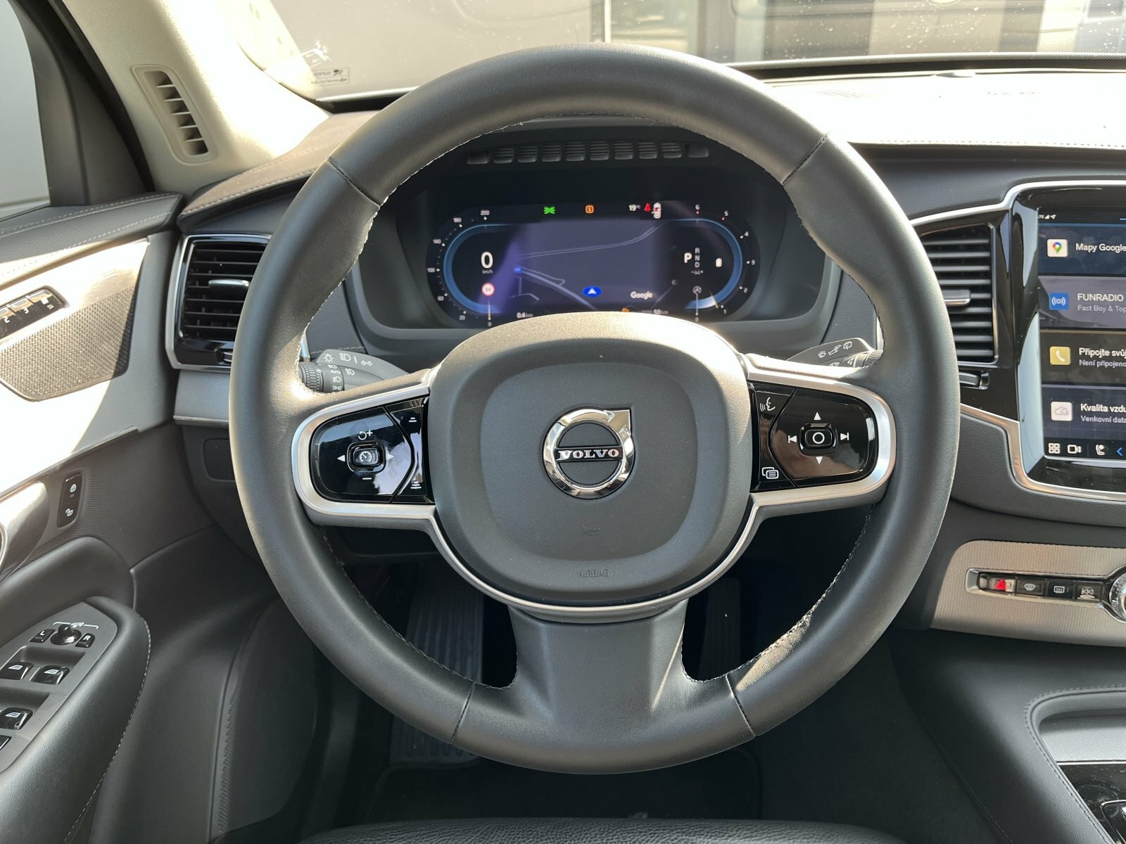Volvo XC90 B5 (D) AWD AT8 PLUS DARK 7s.