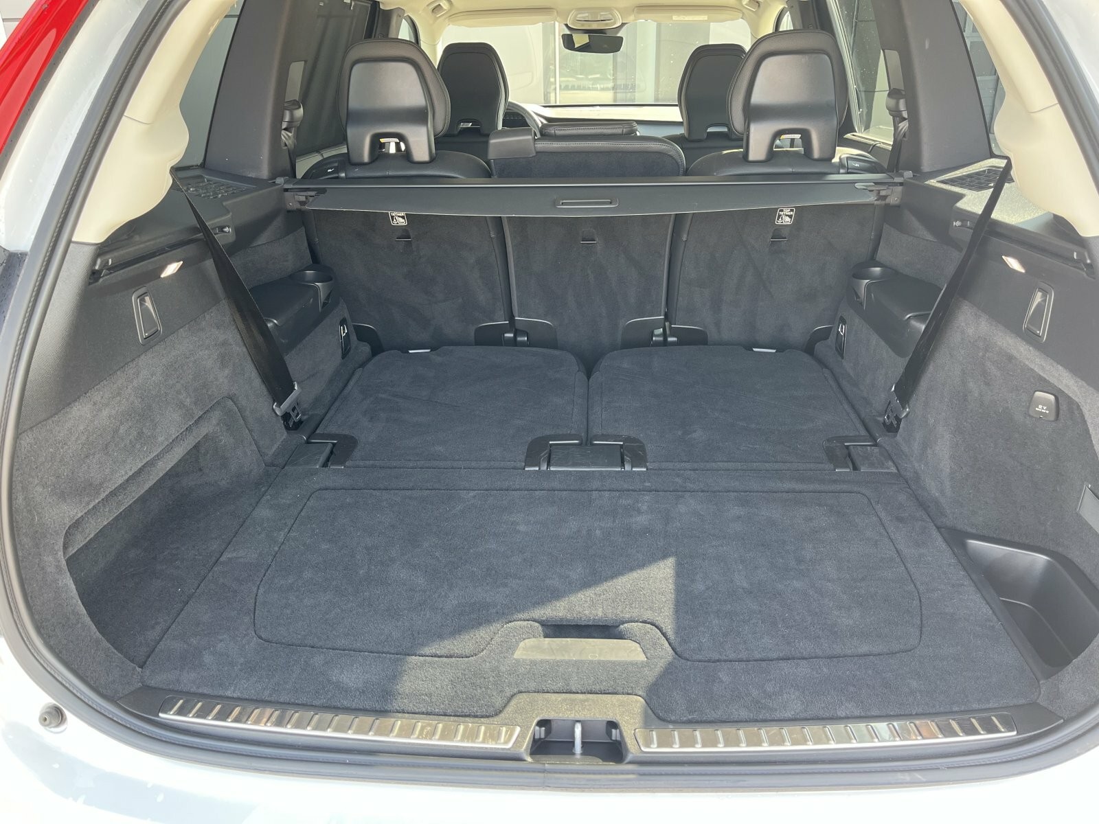 Volvo XC90 B5 (D) AWD AT8 PLUS DARK 7s.