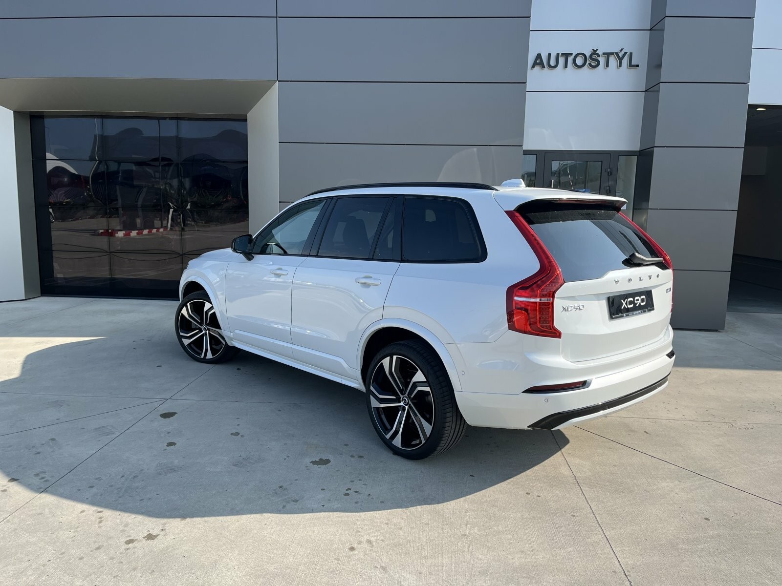 Volvo XC90 B5 (D) AWD AT8 PLUS DARK 7s.