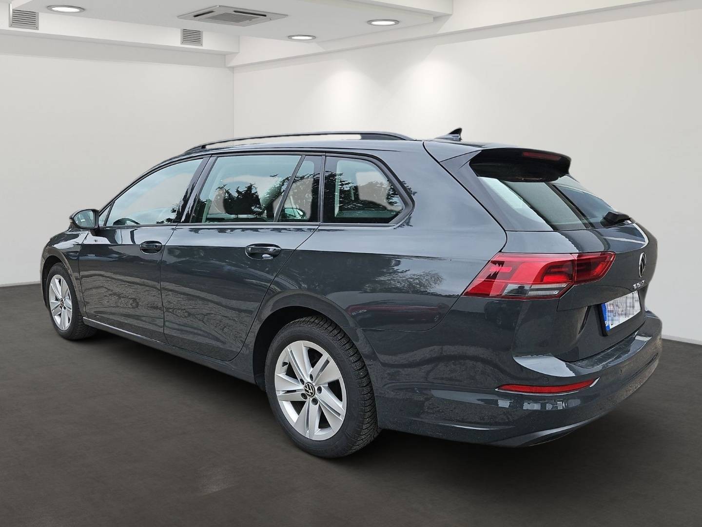 Volkswagen Golf Variant 1.5TSI ACT 130k Limited (8.gen)