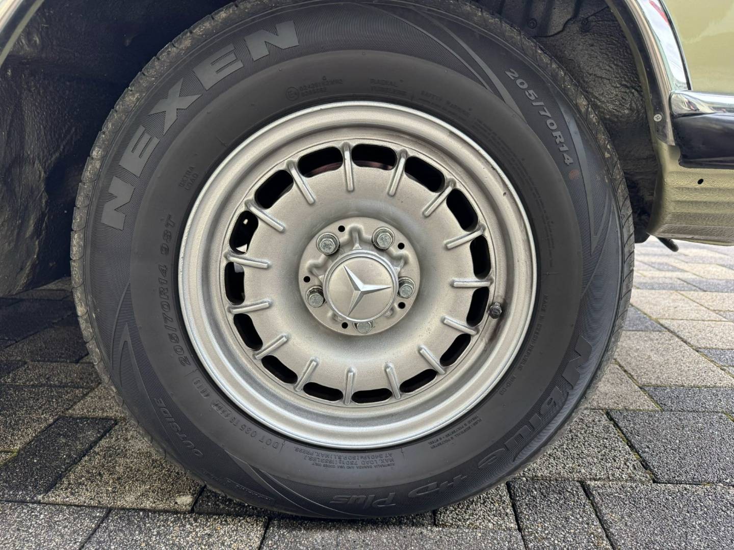 Mercedes-Benz SLC 350