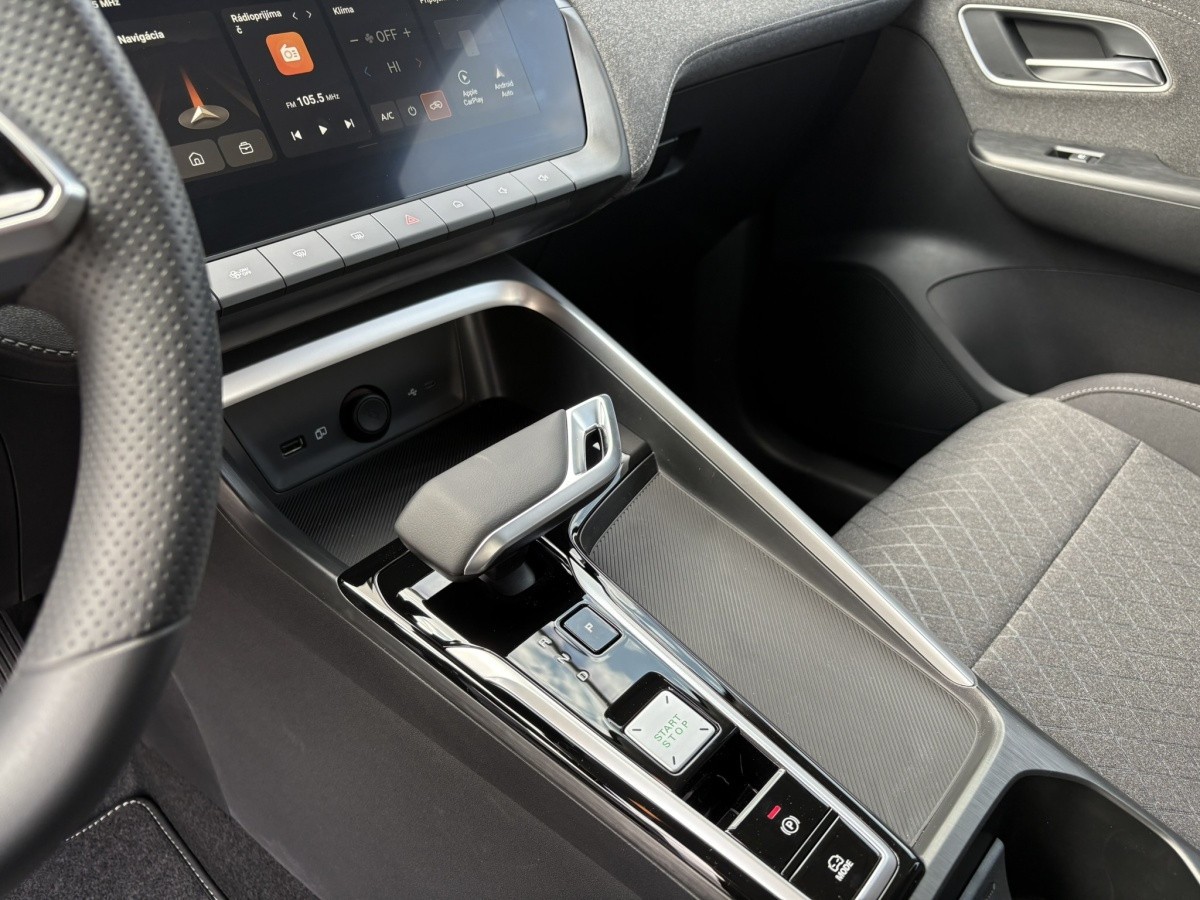 MG ZS 1,5 Hybrid+ Emotion