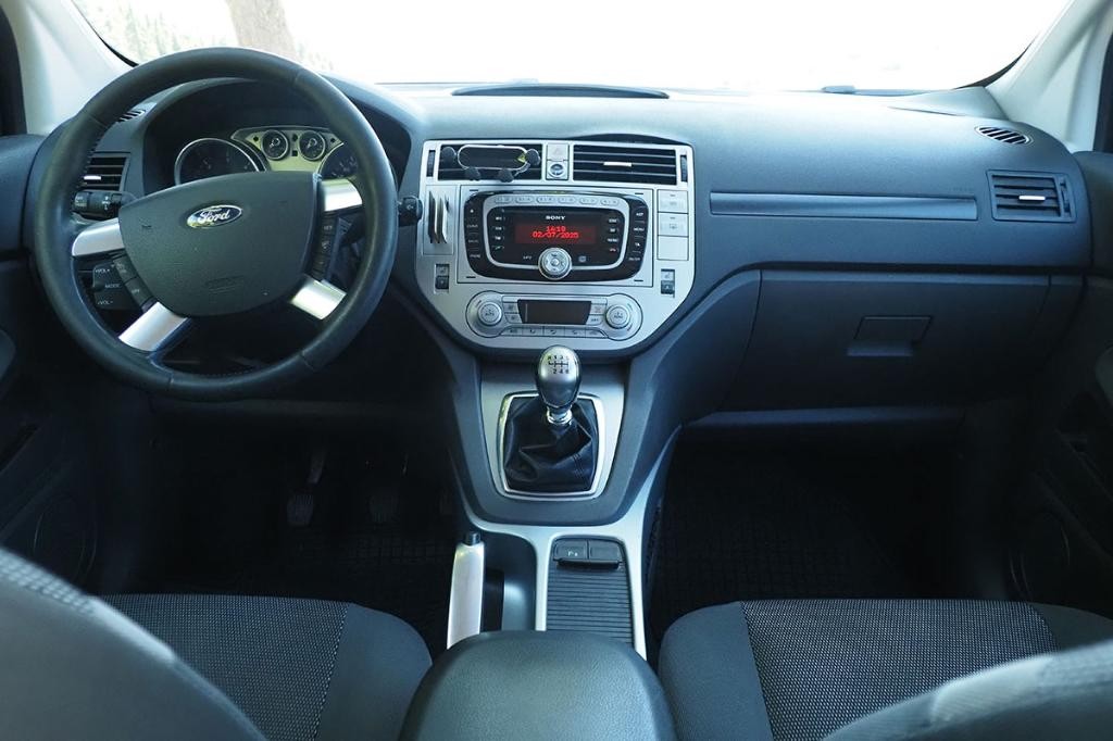 Ford Kuga 2.0 TDCi DPF Titanium 4WD
