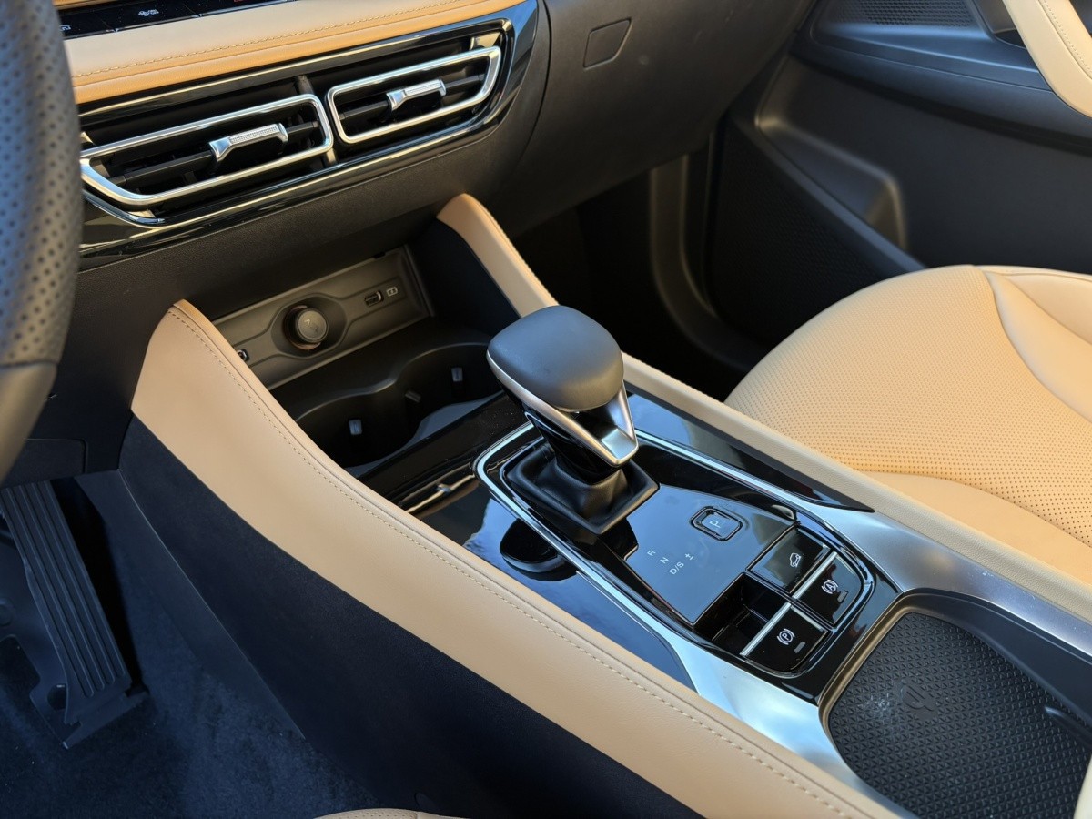 Nové MG HS 1,5 TGI 7AT Exclusive