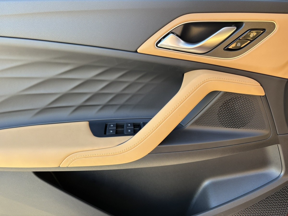 Nové MG HS 1,5 TGI 7AT Exclusive