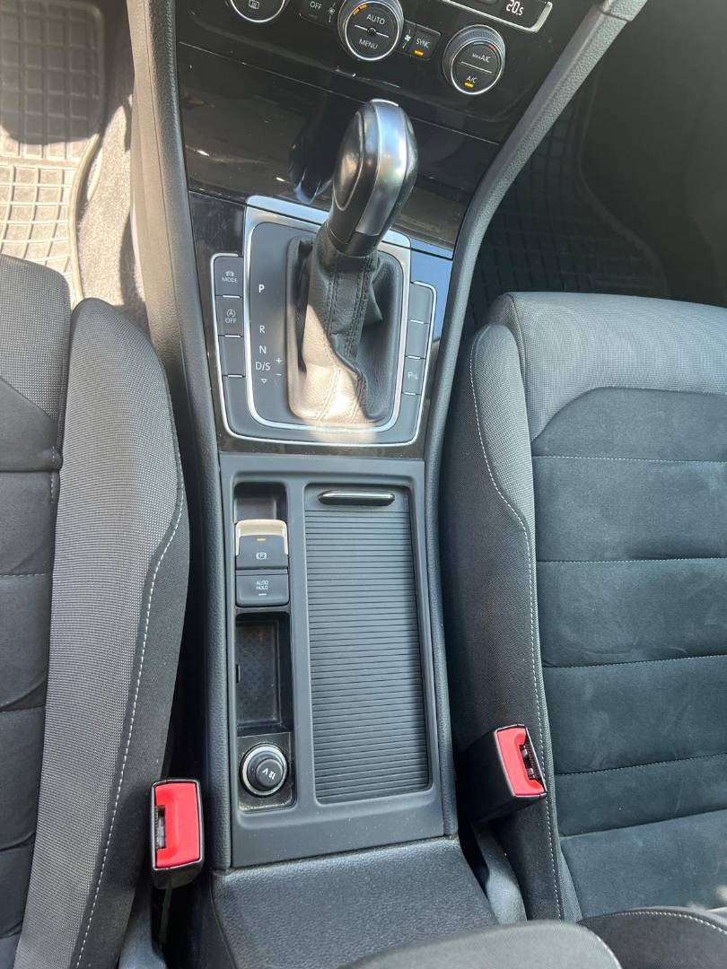 Volkswagen Golf Variant 2.0 TDI R-Line Highline DSG