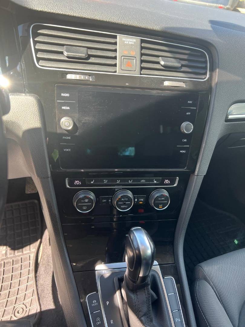 Volkswagen Golf Variant 2.0 TDI R-Line Highline DSG