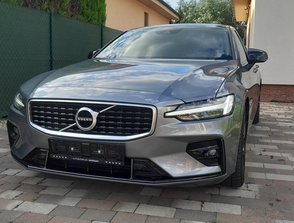 Volvo S60 T4 2.0 190k R-Design Geartronic