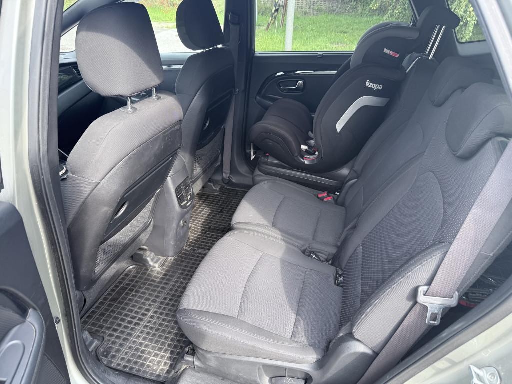 KIA Carens 1.7 CRDi 136k EX 7m