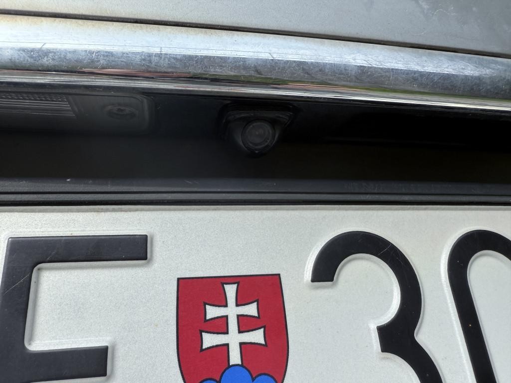 KIA Carens 1.7 CRDi 136k EX 7m