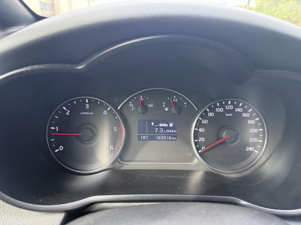 KIA Carens 1.7 CRDi 136k EX 7m