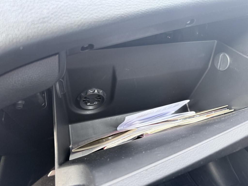 KIA Carens 1.7 CRDi 136k EX 7m