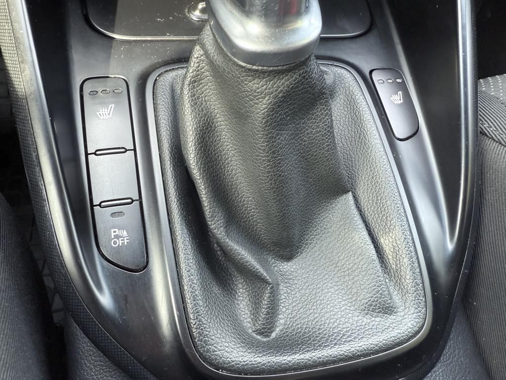 KIA Carens 1.7 CRDi 136k EX 7m