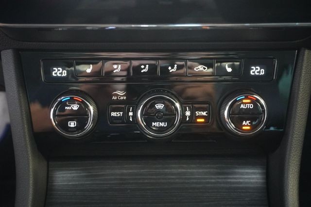 Škoda Superb Combi 2.0 TDI SCR Style 4x4 DSG