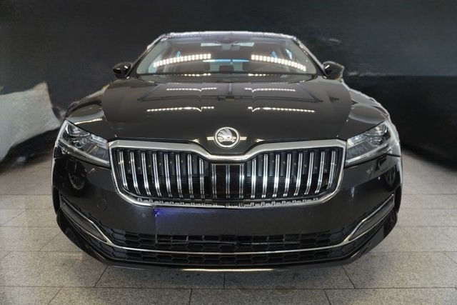 Škoda Superb Combi 2.0 TDI SCR Style 4x4 DSG