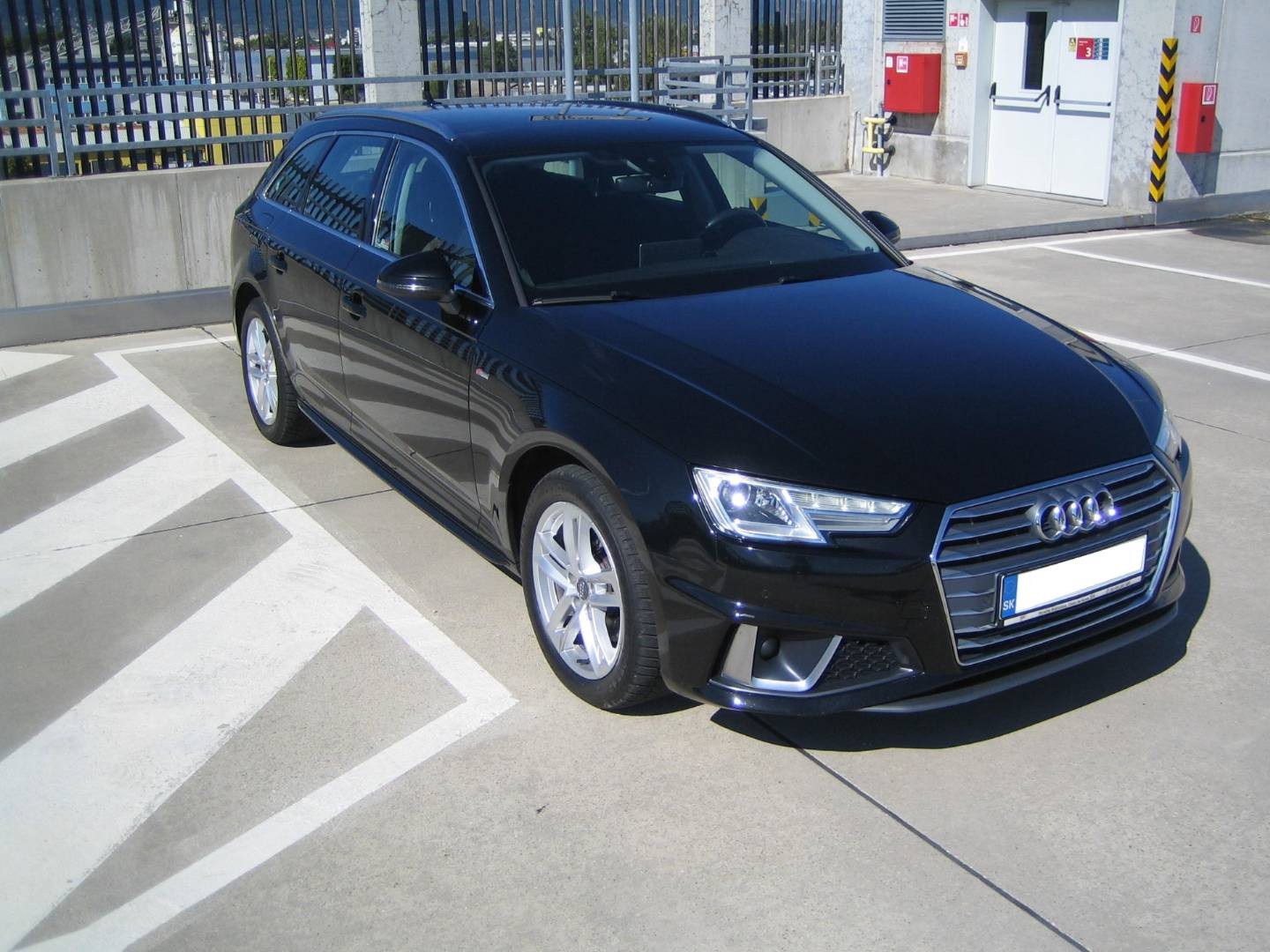 Audi A4 Avant 35 2.0 TDI Sport S tronic