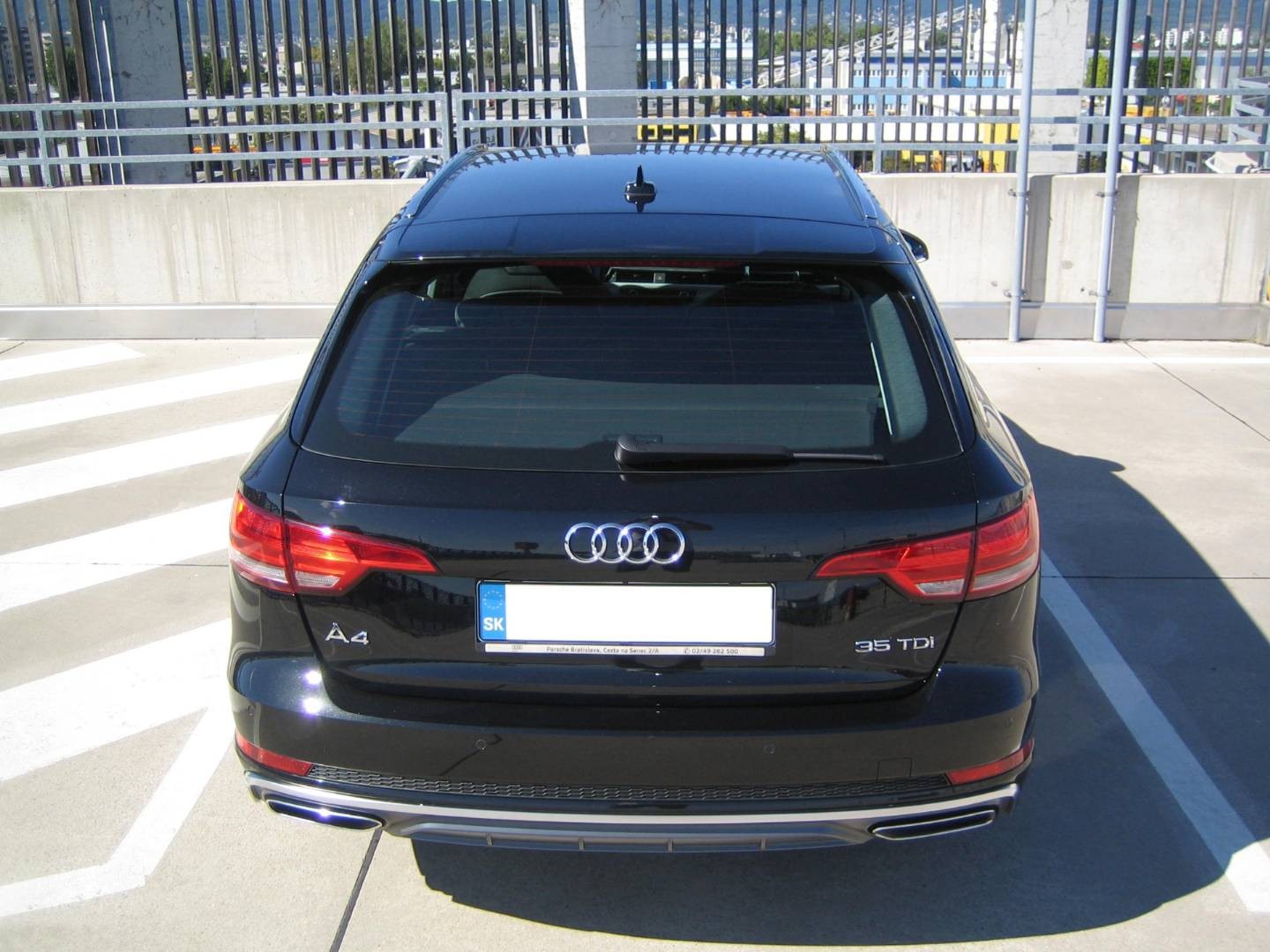 Audi A4 Avant 35 2.0 TDI Sport S tronic