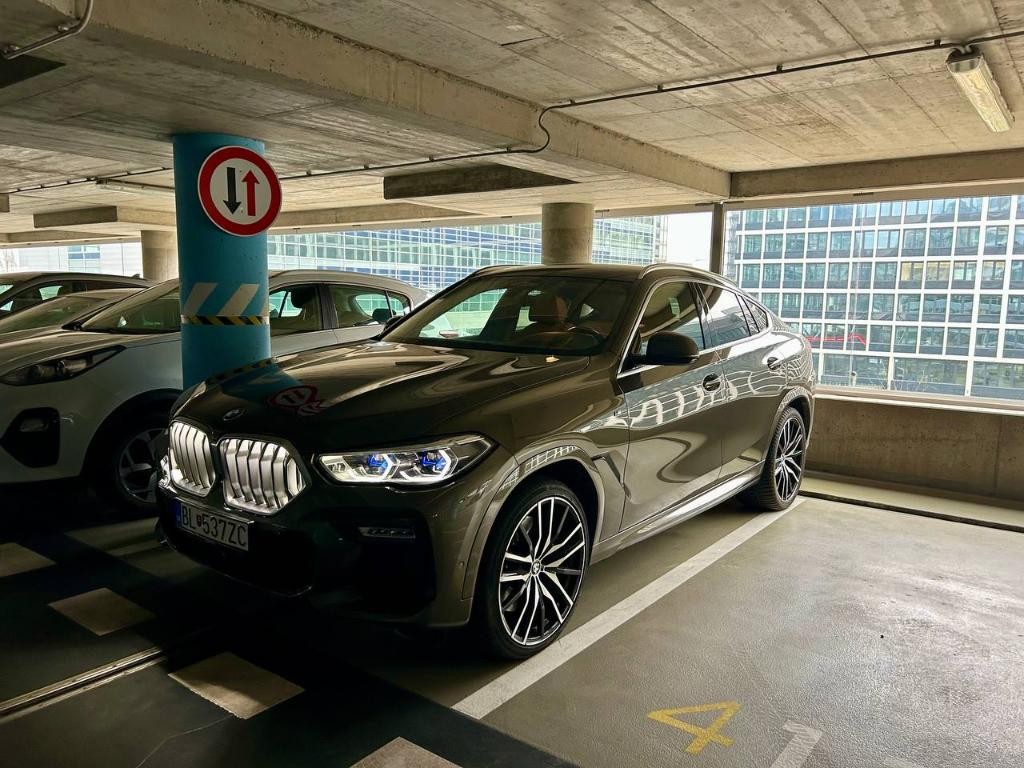 BMW X6 XDrive 40i A/T
