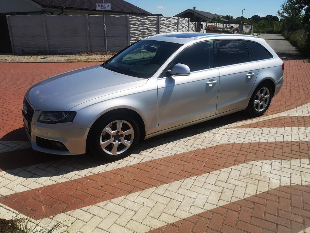 Audi A4 Avant 3.0 TDI V6 quattro