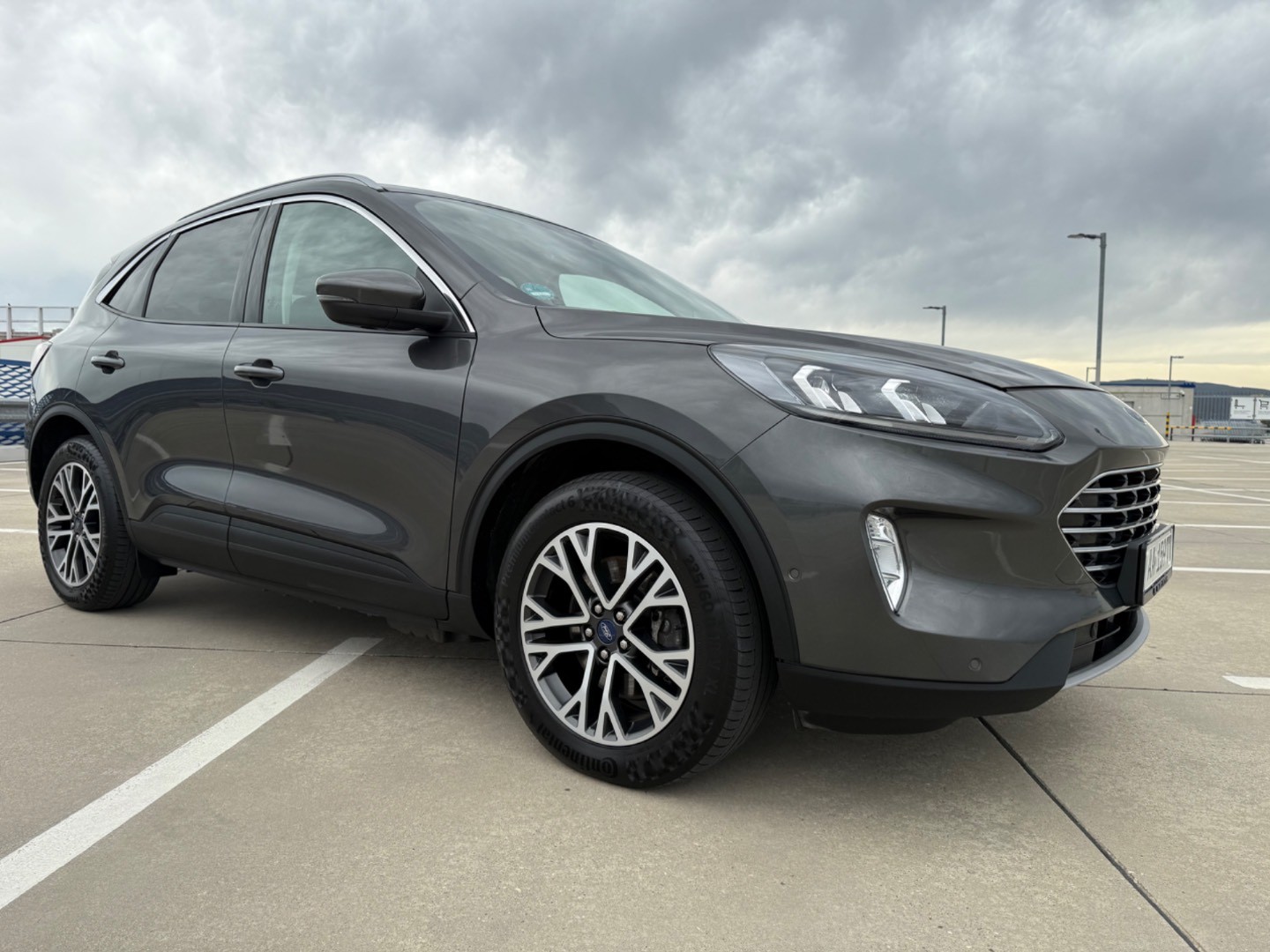 Ford Kuga 2.5 Duratec PHEV 225k Titanium CVT