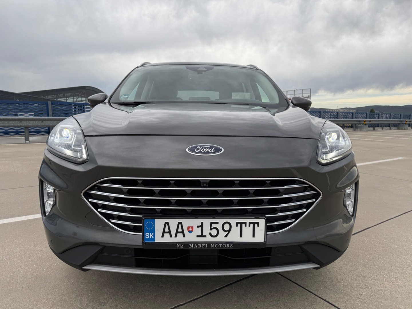 Ford Kuga 2.5 Duratec PHEV 225k Titanium CVT