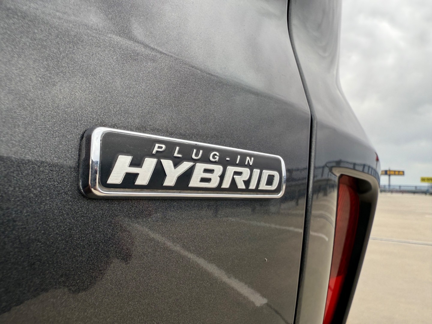 Ford Kuga 2.5 Duratec PHEV 225k Titanium CVT