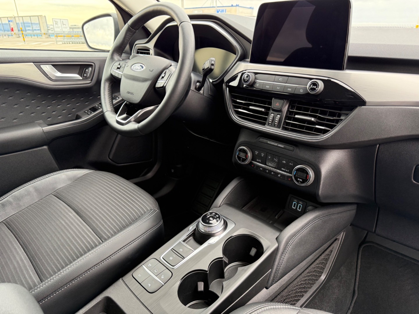 Ford Kuga 2.5 Duratec PHEV 225k Titanium CVT