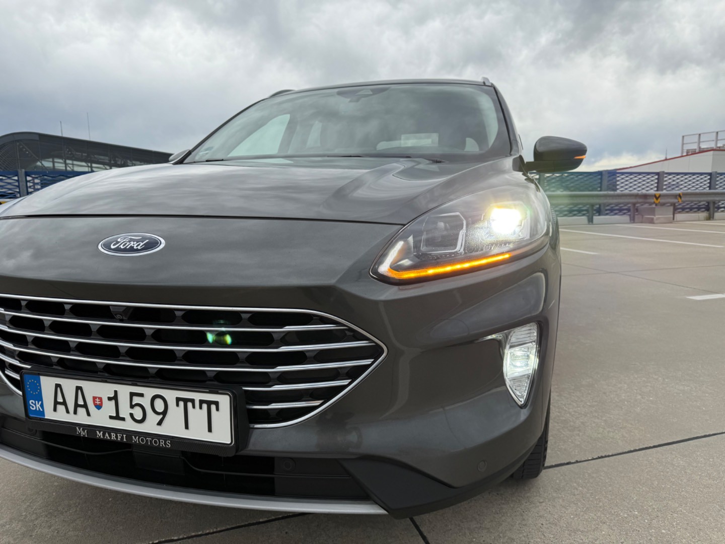 Ford Kuga 2.5 Duratec PHEV 225k Titanium CVT