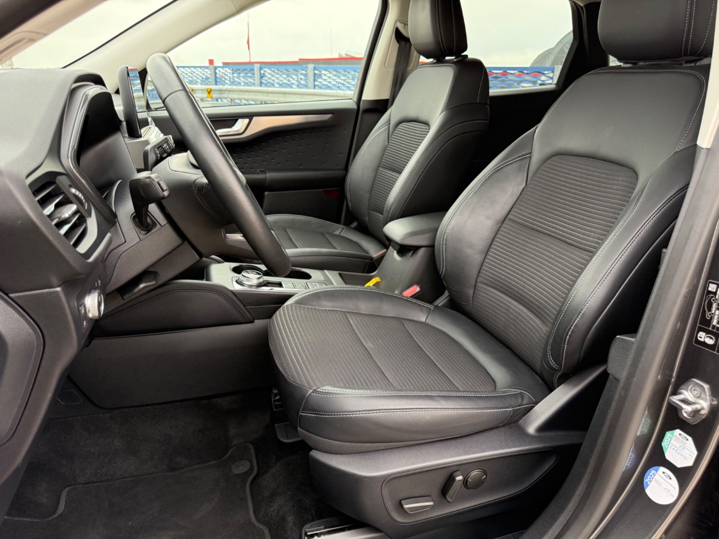 Ford Kuga 2.5 Duratec PHEV 225k Titanium CVT