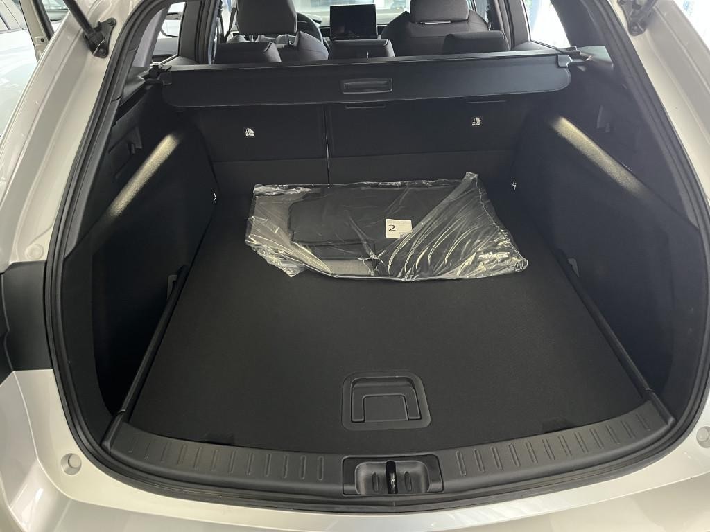 Suzuki Swace 1.8l hybrid GLX CVT