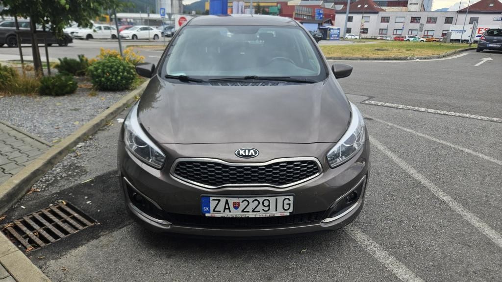 KIA Cee’d 1.4 MPI Silver